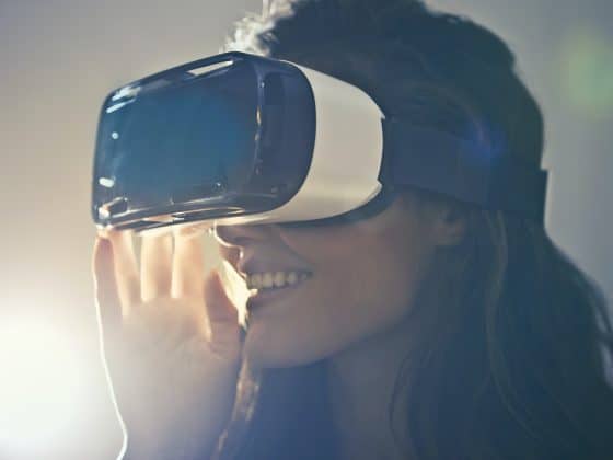 VR
